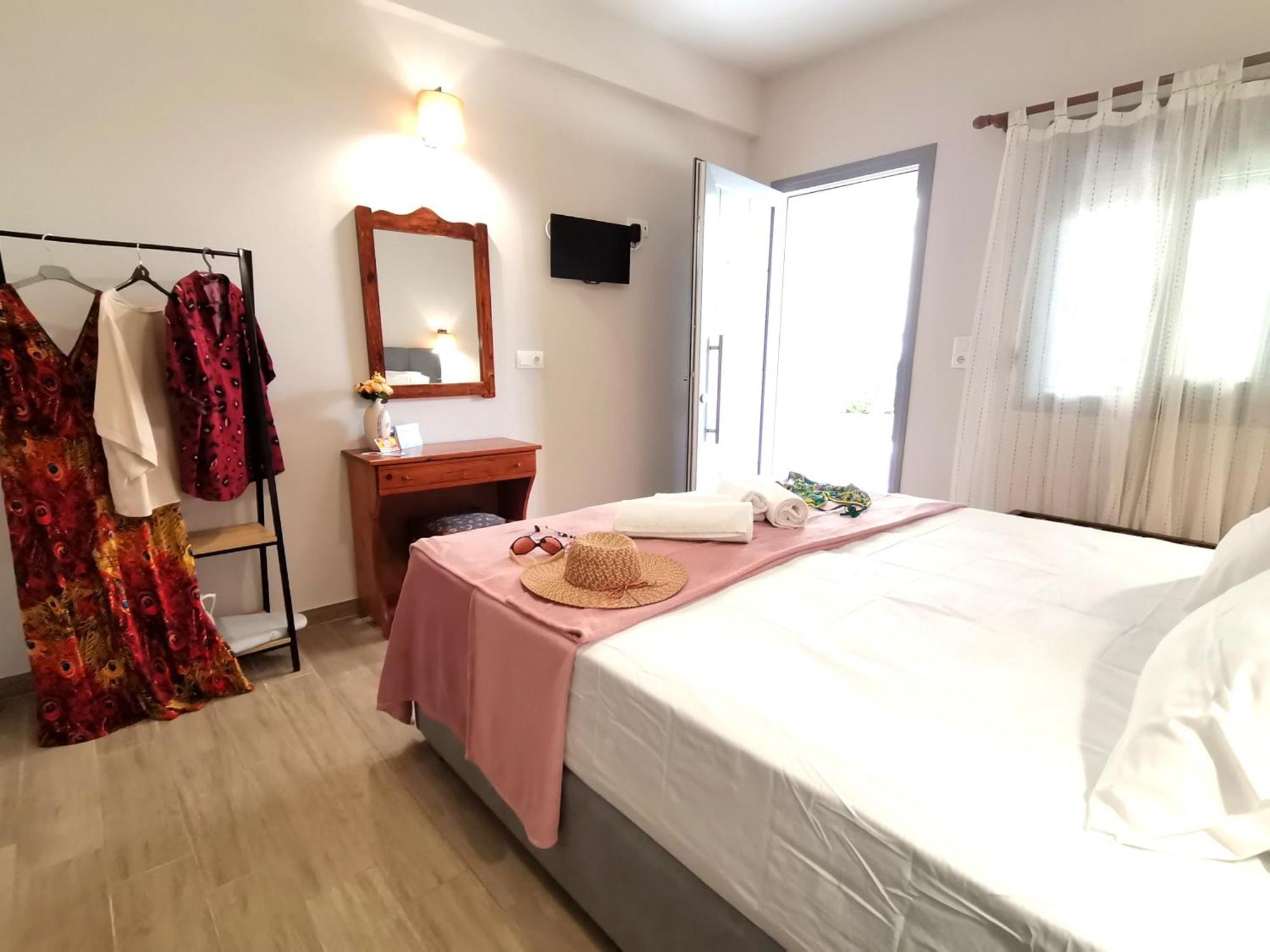 Studios Lia Adults Only -Fully Renovated Chrysi Ammoudia Exteriér fotografie